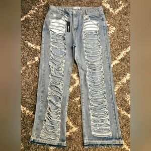Fashion Nova~Lazuli~Shredded~Light washed~Size‎ 20~ Womens Jeans